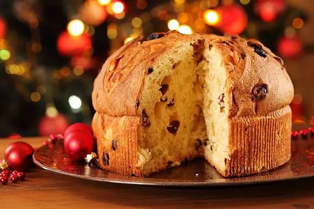 16 Christmas traditions around the world